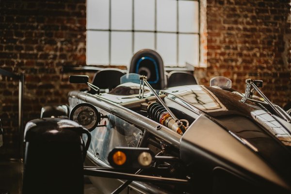 Comment les systèmes de détection de la qualité de l'air intérieur influencent-ils la sécurité des passagers en milieu industriel?